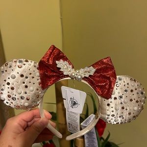 Exclusive from Disney Parks 2022 Baublebar Christmas Ear Headband brand new